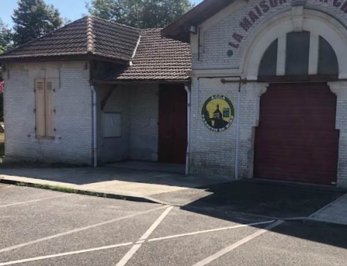 Création de Volets Persiennes en Pin des Landes à Parentis