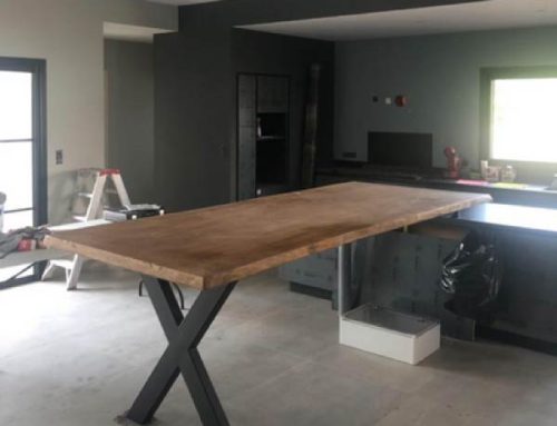Création d&rsquo;une table en châtaigner